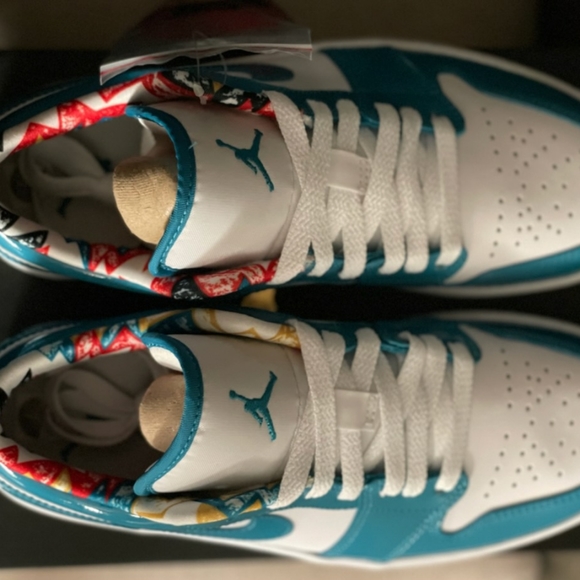 ‼❌SOLD❌Jordan 1 Low SE - Picture 9 of 11